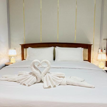 Service Apartment ห้อง102 ใจกลางเมืองใกล้แหล่งท่องเที่ยว Lampang Bagian luar foto