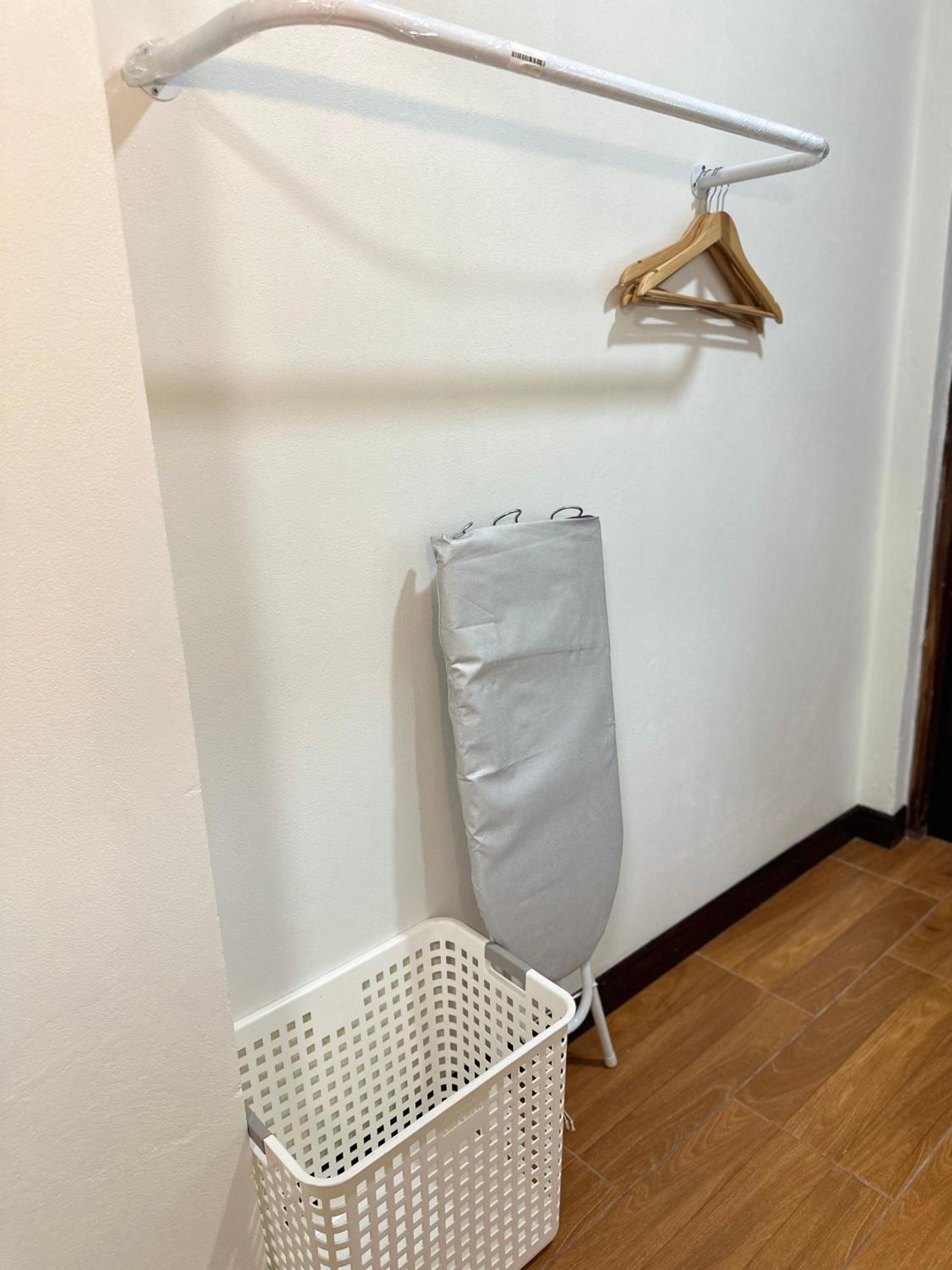 Service Apartment ห้อง102 ใจกลางเมืองใกล้แหล่งท่องเที่ยว Lampang Bagian luar foto
